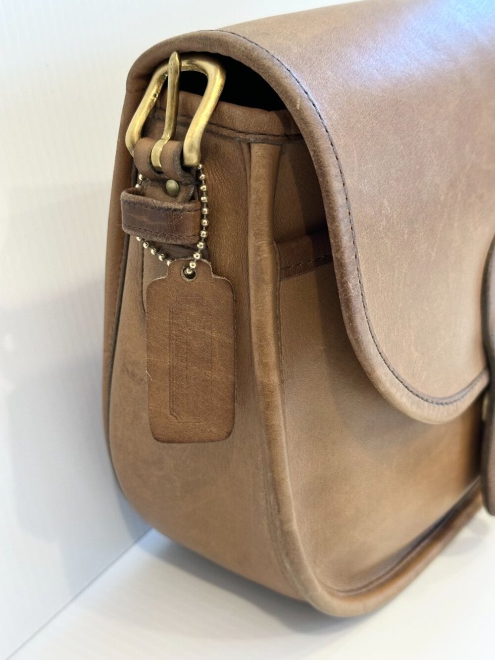 COACH Saddlery Bag (style #9535) – Putty - New York - Vintage late 80s - Picture 6 of 16